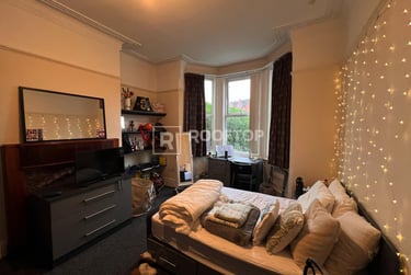 8 bed house, Brudenell Road, Hyde Park, Leeds, LS61HA - Image 7