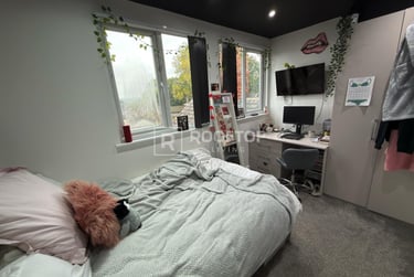 9 bed house, Regent Park Terrace, Rampart Road, Leeds, LS62AX - Image 9