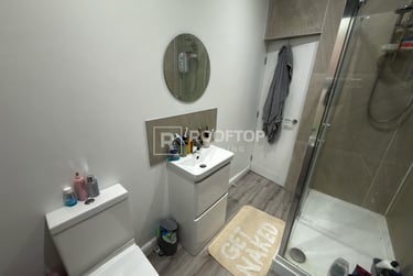 9 bed house, Regent Park Terrace, Rampart Road, Leeds, LS62AX - Image 12