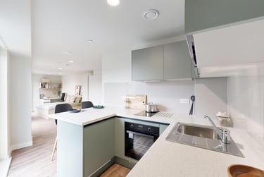 Deluxe Studio - Image 4