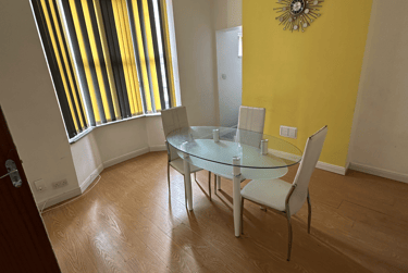 6 bed house, Rothesay Avenue, Radford, Nottingham, NG71PU - Image 1