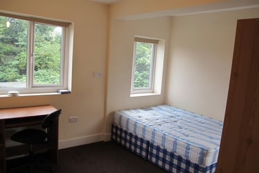 6 bed house, Derby Road, Lenton, Nottingham, NG72DZ - Image 3