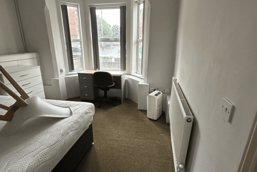 5 bed house, Grove Road, Lenton, Nottingham, NG71HJ - Image 3