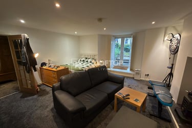 1 bed house, Hyde Park Terrace, Hyde Park, Leeds, LS61BJ - Image 4