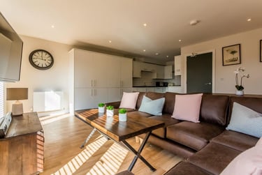 8 bed house, St Hilds Lane, Claypath, Durham, DH11QL - Image 5