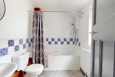 2 bed house, Nevilles Cross Bank, Nevilles Cross, Durham, DH14JF - Image 12