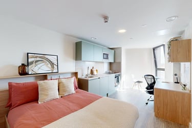 Premium Studio - Image 4