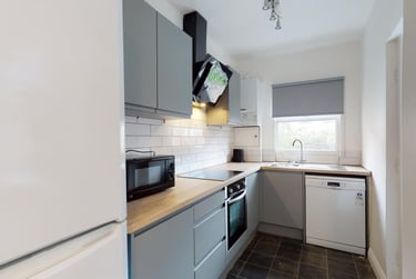 5 bed house, Shoreham Street, Heeley, Sheffield, S24FB - Image 2