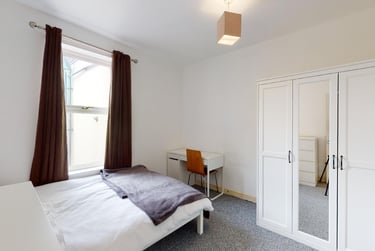 5 bed house, Clough Road, Highfield, Sheffield, S14TA - Image 5