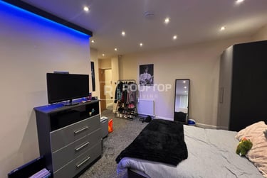 4 bed house, Victoria Road, Hyde Park, Leeds, LS61DU - Image 7