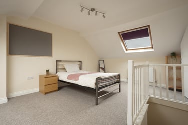 4 bed house, Rosedale Road, Sharrowvale, Sheffield, S118NW - Image 2