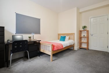 6 bed house, Victoria Road, Broomhall, Sheffield, S102DL - Image 5