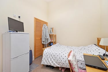 1 bed house, Victoria Road, Broomhall, Sheffield, S102DL - Image 1