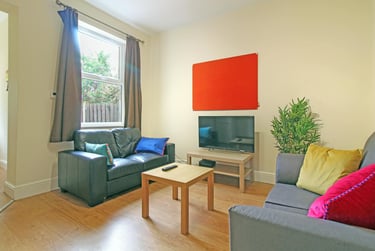 3 bed house, Khartoum Road, Sharrowvale, Sheffield, S118RD - Image 1