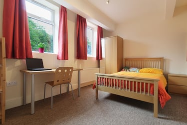 5 bed house, Cemetery Avenue, Sharrow, Sheffield, S118NT - Image 10