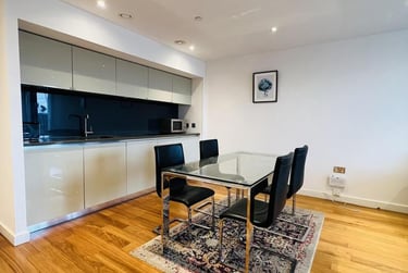 2 bed house, St. Pauls Square, Devonshire Green, Sheffield, S12LL - Image 1