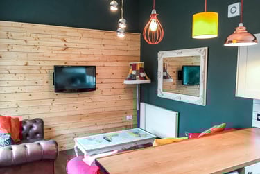 5 bed house, Norfolk Park Village, Heeley, Sheffield, S22UA - Image 2