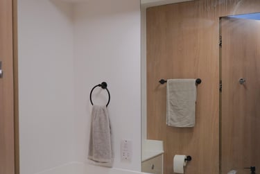 Classic Plus at Castle Way, 119 High Street, City Centre, Southampton, SO142AA - Image 9