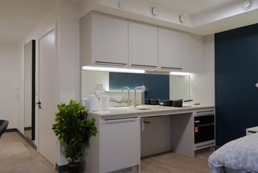 VIP (Accessible) at Castle Way, 119 High Street, City Centre, Southampton, SO142AA - Image 3