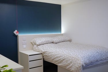 VIP (Accessible) at Castle Way, 119 High Street, City Centre, Southampton, SO142AA - Image 7