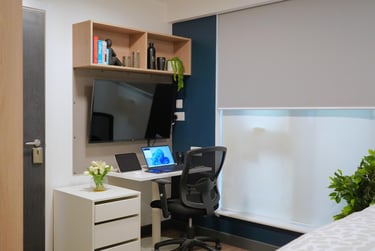 Premium at Castle Way, 119 High Street, City Centre, Southampton, SO142AA - Image 2