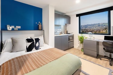 Premium Studio at Hollis Wharf, Lower Bristol Road, Oldfield Park, Bath, BA21FH - Image 1