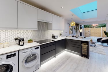 5 bed house, Hubert Road, Selly Park, Birmingham, B296EE - Image 2