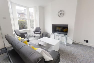 3 bed house, Charlotte Road, Heeley, Sheffield, S14TJ - Image 1