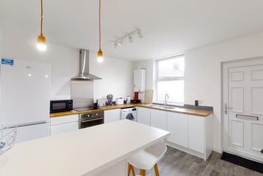 3 bed house, Charlotte Road, Heeley, Sheffield, S14TJ - Image 3