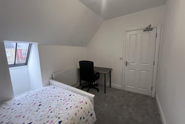 4 bed house, Swale Court, Langley Moor, Durham, DH78JL - Image 9