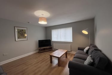 4 bed house, Swale Court, Langley Moor, Durham, DH78JL - Image 3