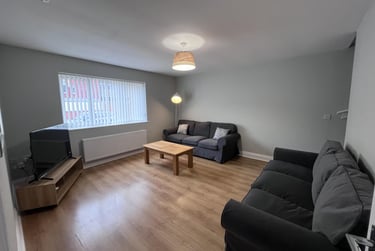 4 bed house, Swale Court, Langley Moor, Durham, DH78JL - Image 1