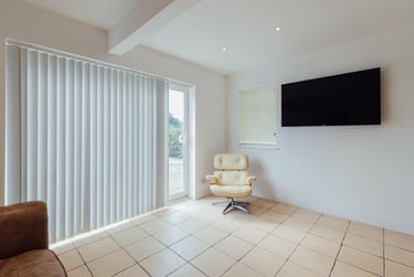 5 bed house, Nanpantan Road, Shelthorpe, Loughborough, LE113SU - Image 3