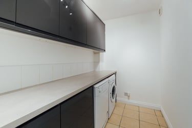 5 bed house, Nanpantan Road, Shelthorpe, Loughborough, LE113SU - Image 5