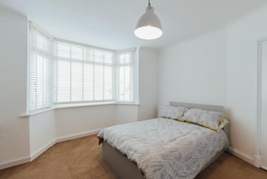 5 bed house, Nanpantan Road, Shelthorpe, Loughborough, LE113SU - Image 13