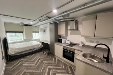 1 bed house, Lister Gate, Lace Market, Nottingham, NG17DD - Image 4