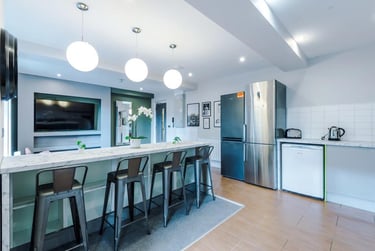 8 bed house, Jesmond View, Jesmond, Newcastle, NE24DY - Image 1