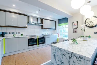 8 bed house, Jesmond View, Jesmond, Newcastle, NE24DY - Image 3