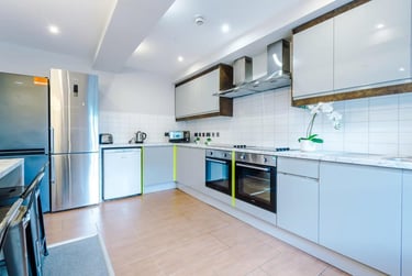 8 bed house, Jesmond View, Jesmond, Newcastle, NE24DY - Image 4