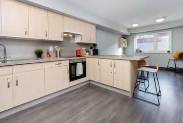 Classic Ensuite at The Forge, Boston Street, Highfield, Sheffield, S24QG - Image 5