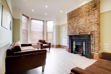 1 bed house, Langdale Road, Wavertree, Liverpool, L153LA - Image 2