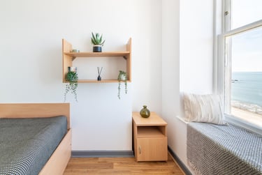 Silver Double with View - Image 1