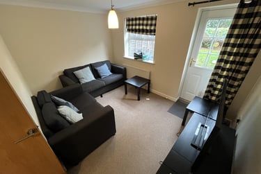 4 bed house, Adam Dale, City Centre, Loughborough, LE113HD - Image 1