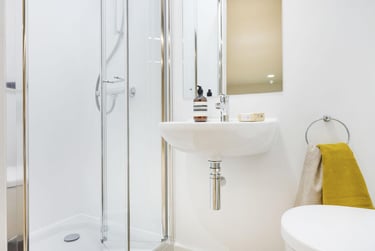 Classic 5 Bed Ensuite at The Propeller Quarter, Fairlawn Avenue, Near University, Bristol, BS344AB - Image 4