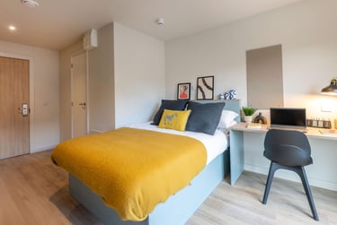 Gold Studio With a Terrace at Centre Court, Alfreton Road, Lenton, Nottingham, NG73NS - Image 1