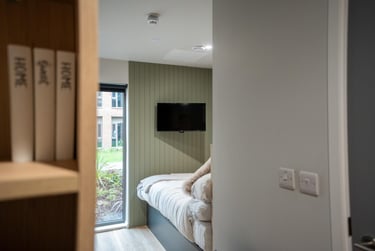 Deluxe Ensuite, Top Floor at Fusion York, 10 Blue Brg Ln, City Centre, York, YO104AP - Image 1