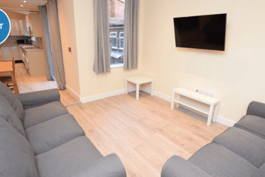 6 bed house, Bute Avenue, Radford, Nottingham, NG71QA - Image 2