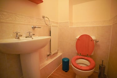 4 bed house, Goldfinch Close, City Centre, Loughborough, LE113HG - Image 7