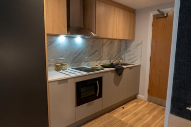 Classic Studio Plus, Penthouse - Image 3