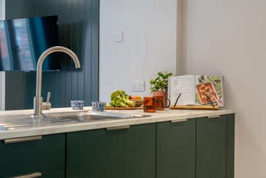 Premium Ensuite, Ground Floor - Image 4